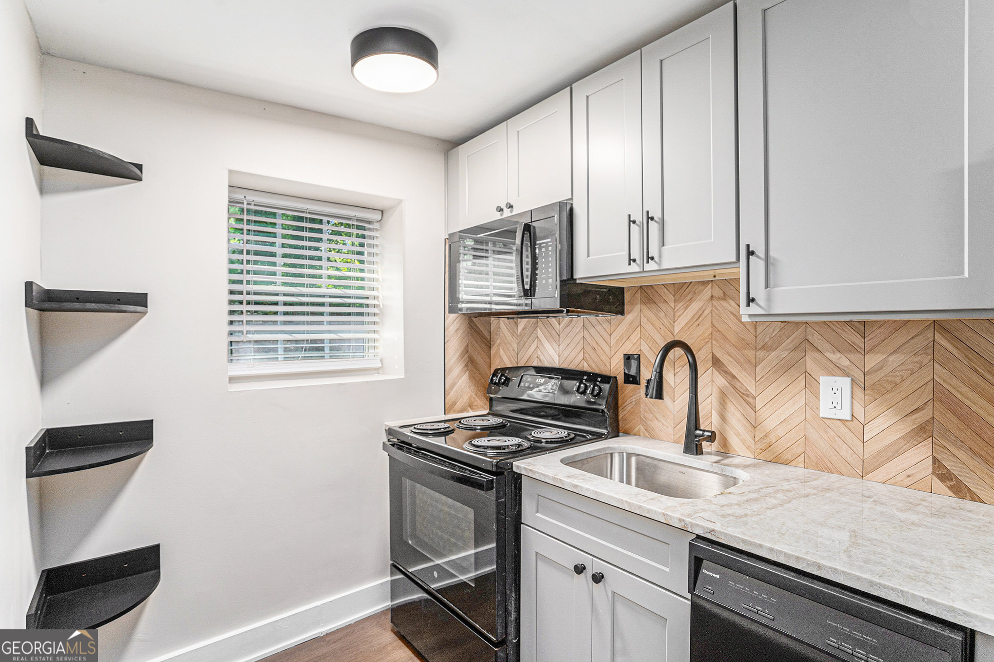 846 Mell Court SE Smyrna GA 30080