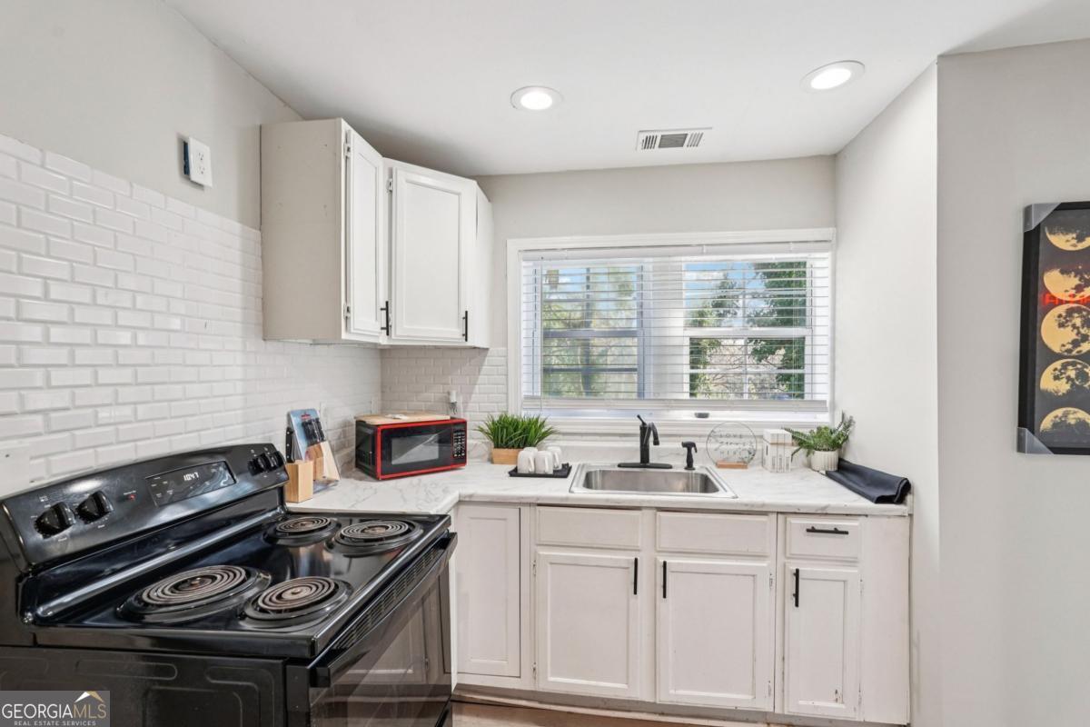 2794 7th Street SW Atlanta GA 30315