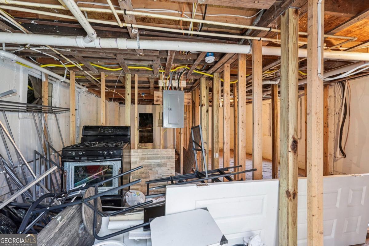2794 7th Street SW Atlanta GA 30315