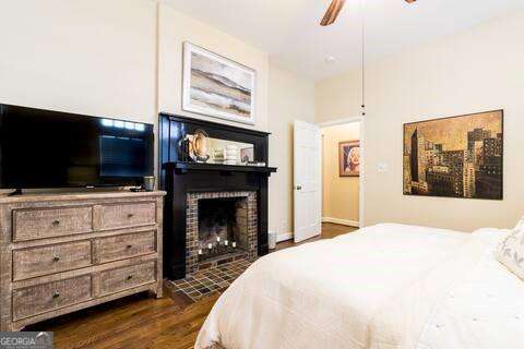 356 5th Street NE Atlanta GA 30308