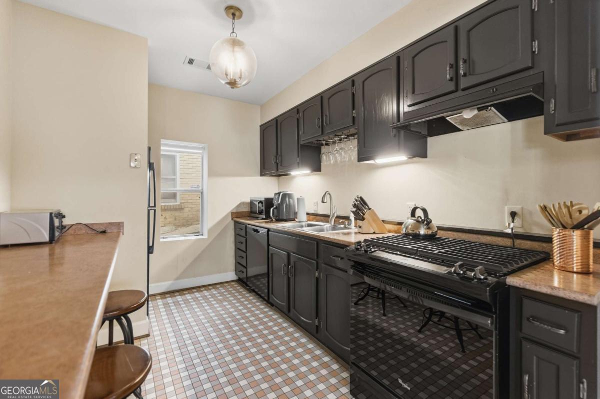 356 5th Street NE Atlanta GA 30308