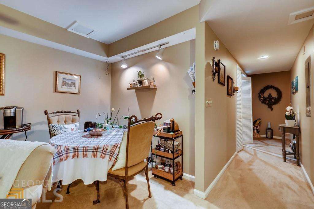 2515 Skyland Trail NE Brookhaven GA 30319