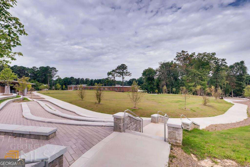 2515 Skyland Trail NE Brookhaven GA 30319