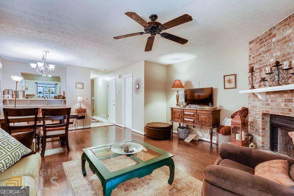 2515 Skyland Trail NE Brookhaven GA 30319