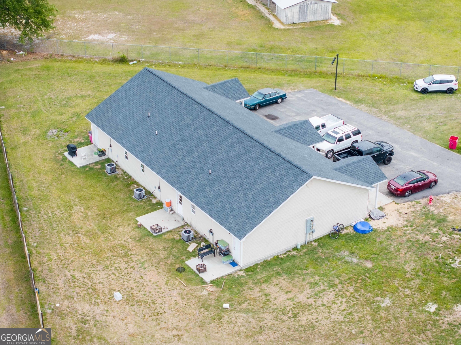 609 Beach Road Baxley GA 31513