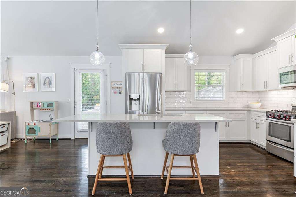 2171 Azalea Circle Decatur GA 30033