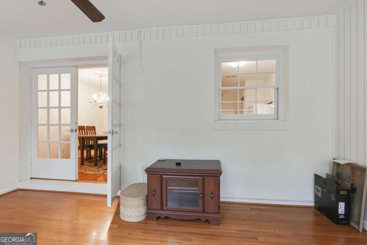 158 Maribeau Square NW Atlanta GA 30327