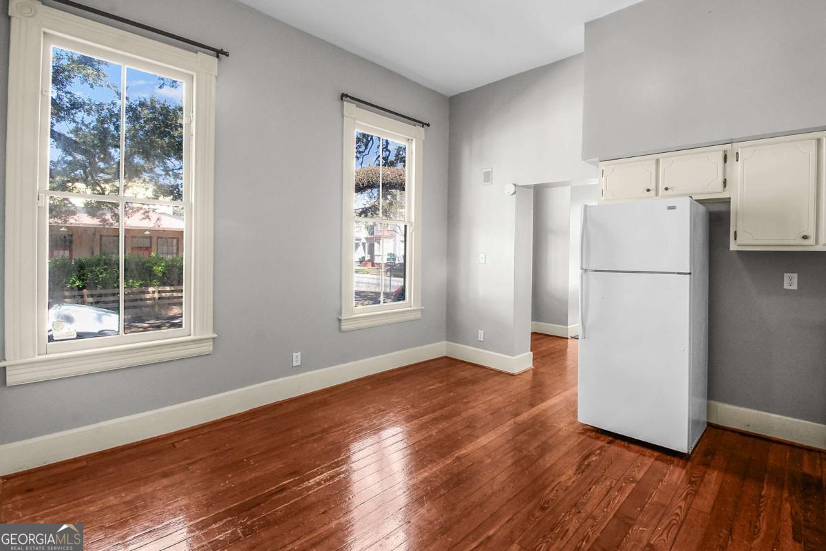 301-303 E Henry Street Savannah GA 31401