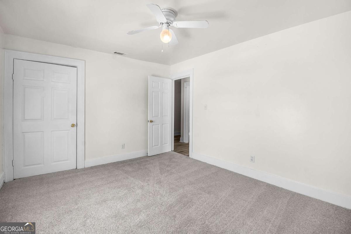 301-303 E Henry Street Savannah GA 31401