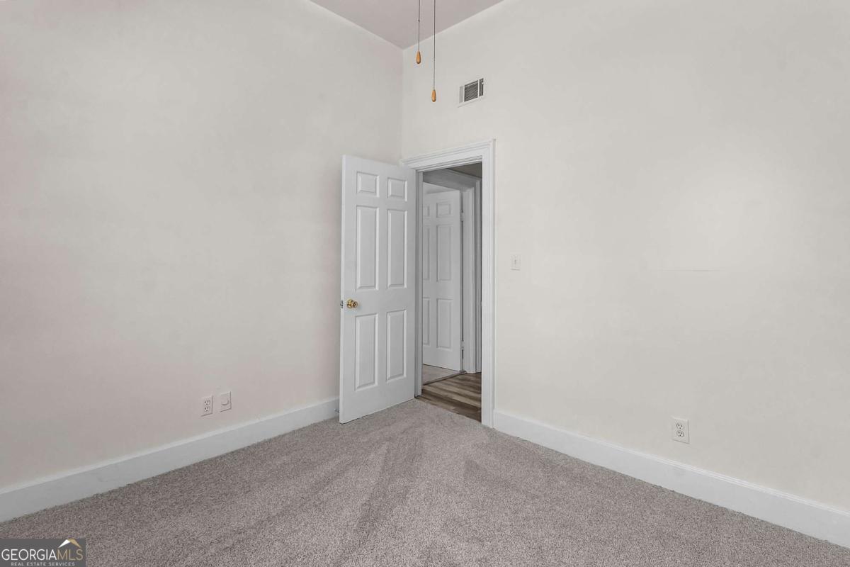 301-303 E Henry Street Savannah GA 31401