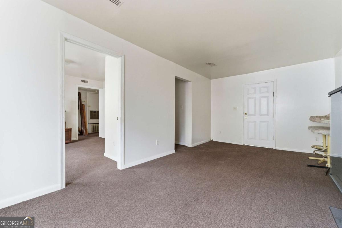165 Burbank Drive NW Atlanta GA 30314