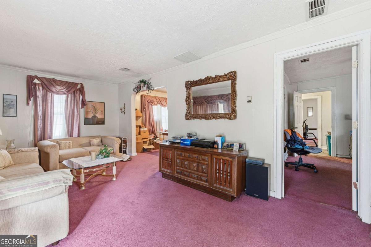 165 Burbank Drive NW Atlanta GA 30314