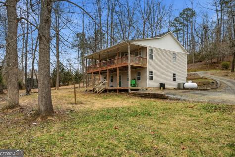 5421 School Street Young Harris GA 30582