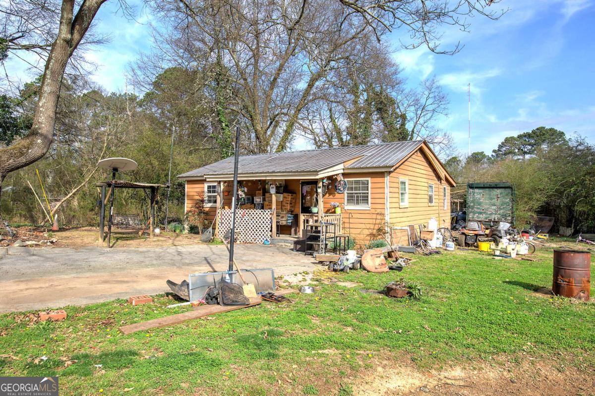 46 Young Street Cartersville GA 30120
