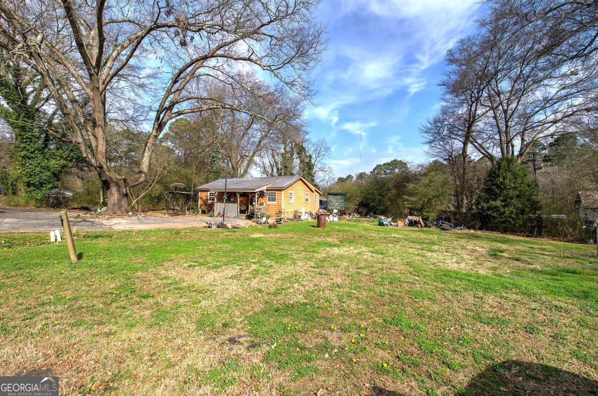 46 Young Street Cartersville GA 30120