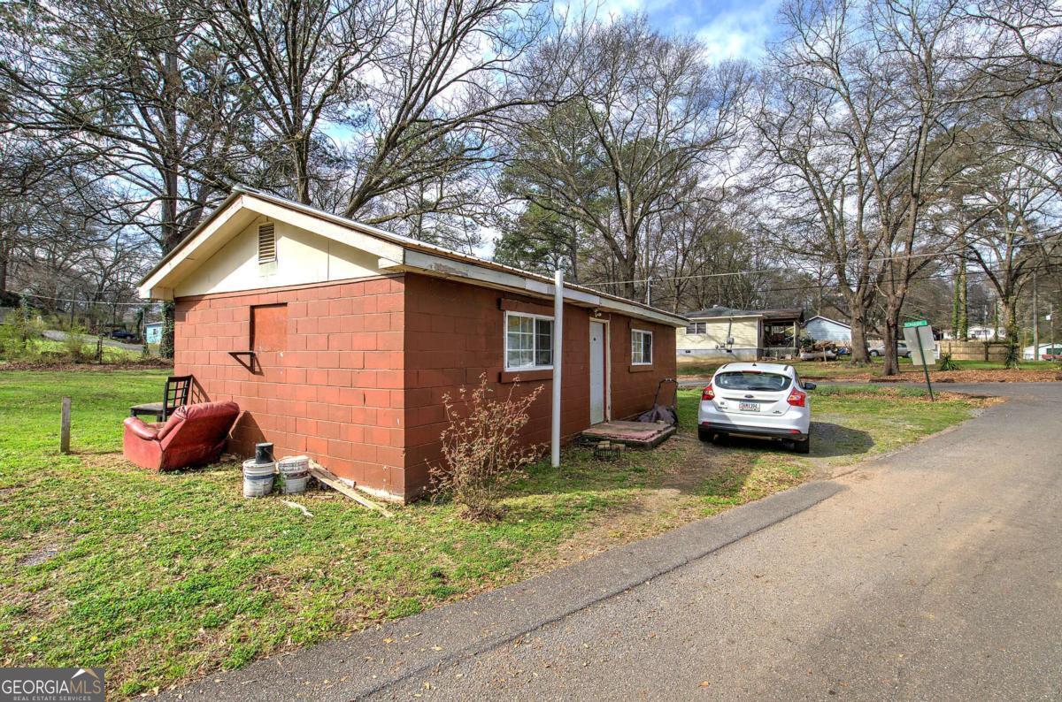 46 Young Street Cartersville GA 30120