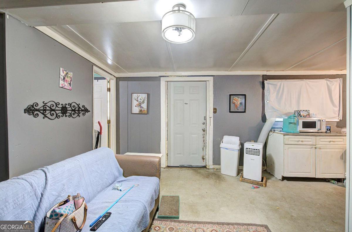 46 Young Street Cartersville GA 30120