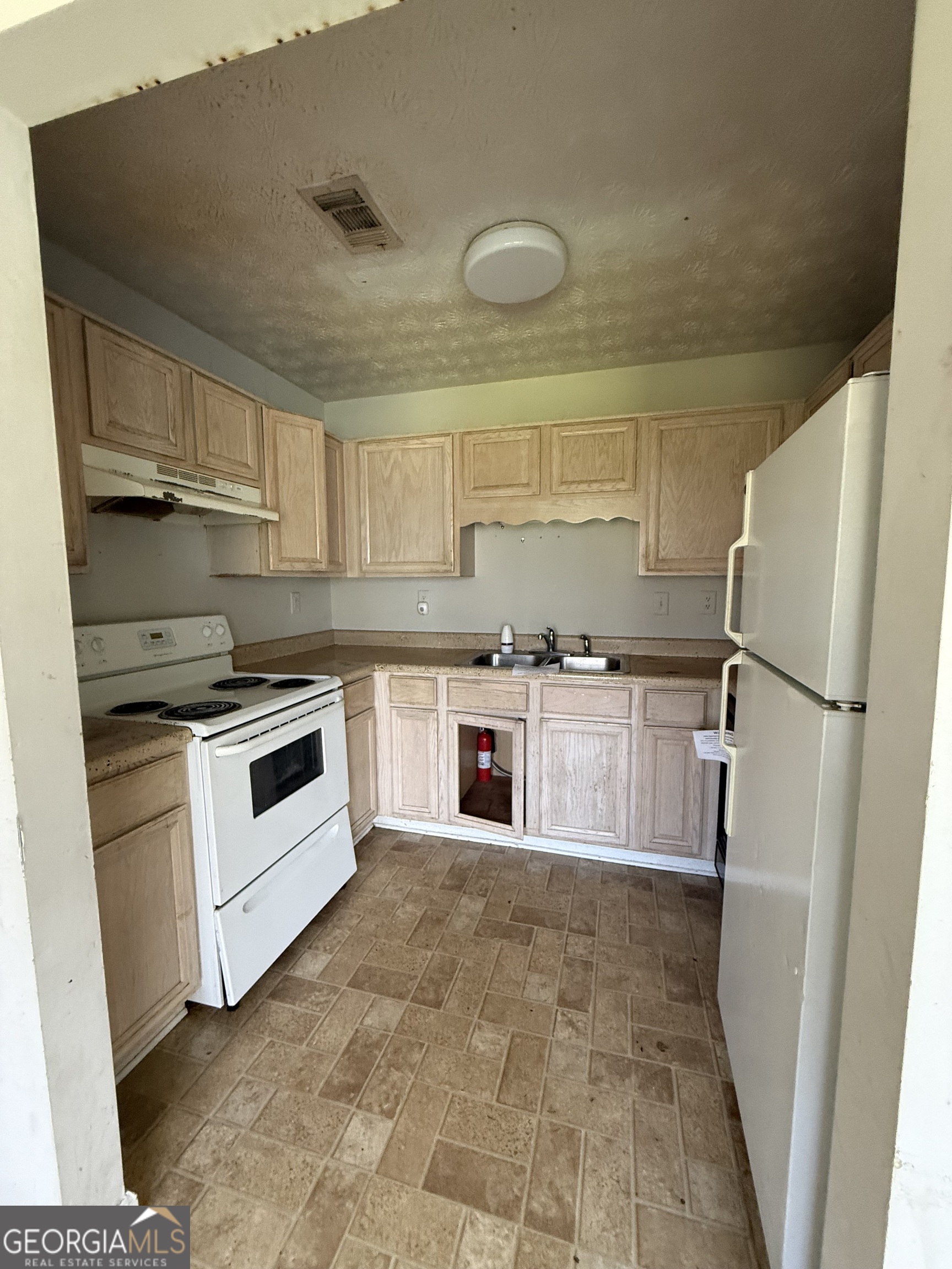 1750 Bob White Lane SE Conyers GA 30013