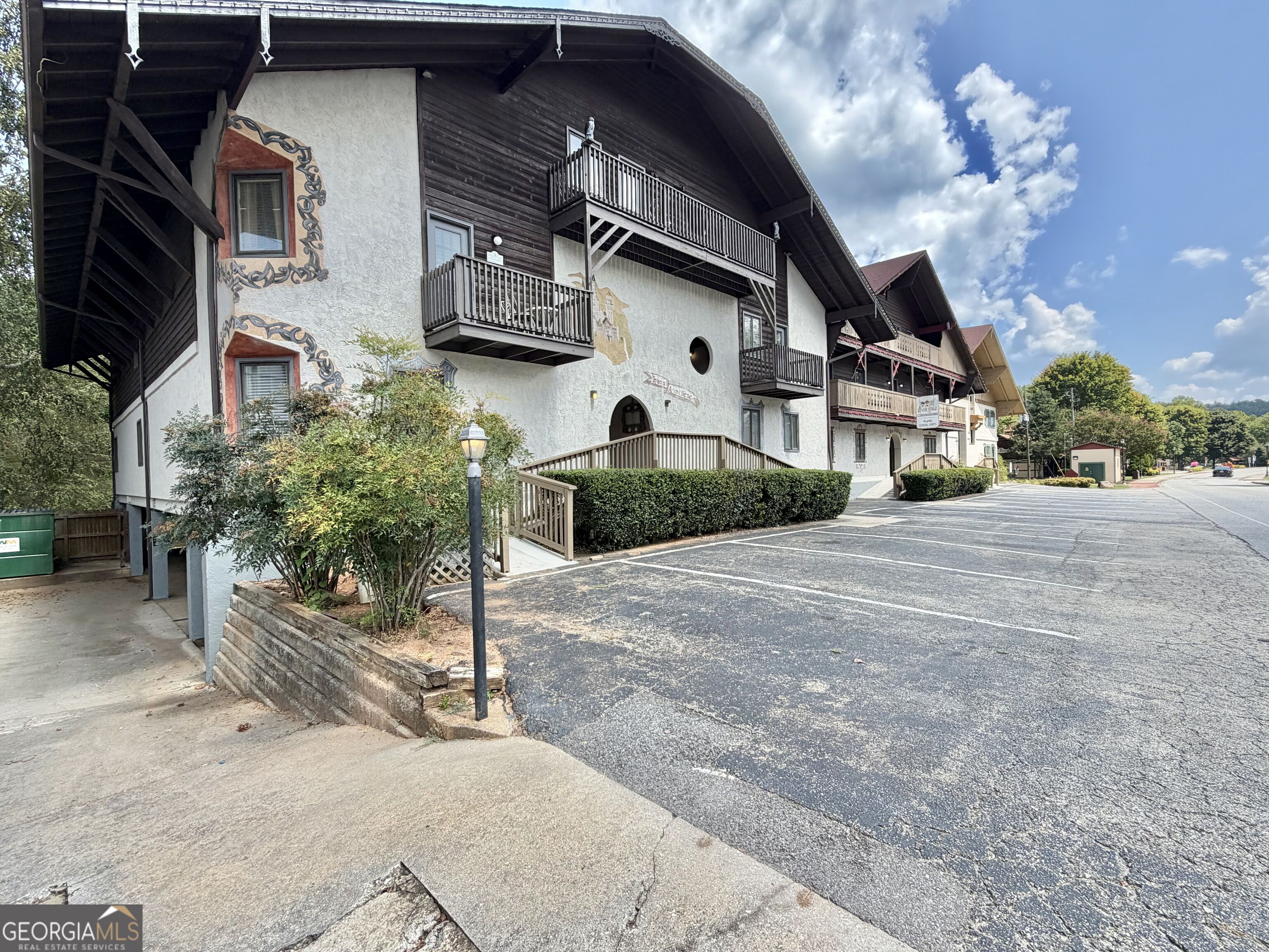 854 Edelweiss Strasse Helen GA 30545