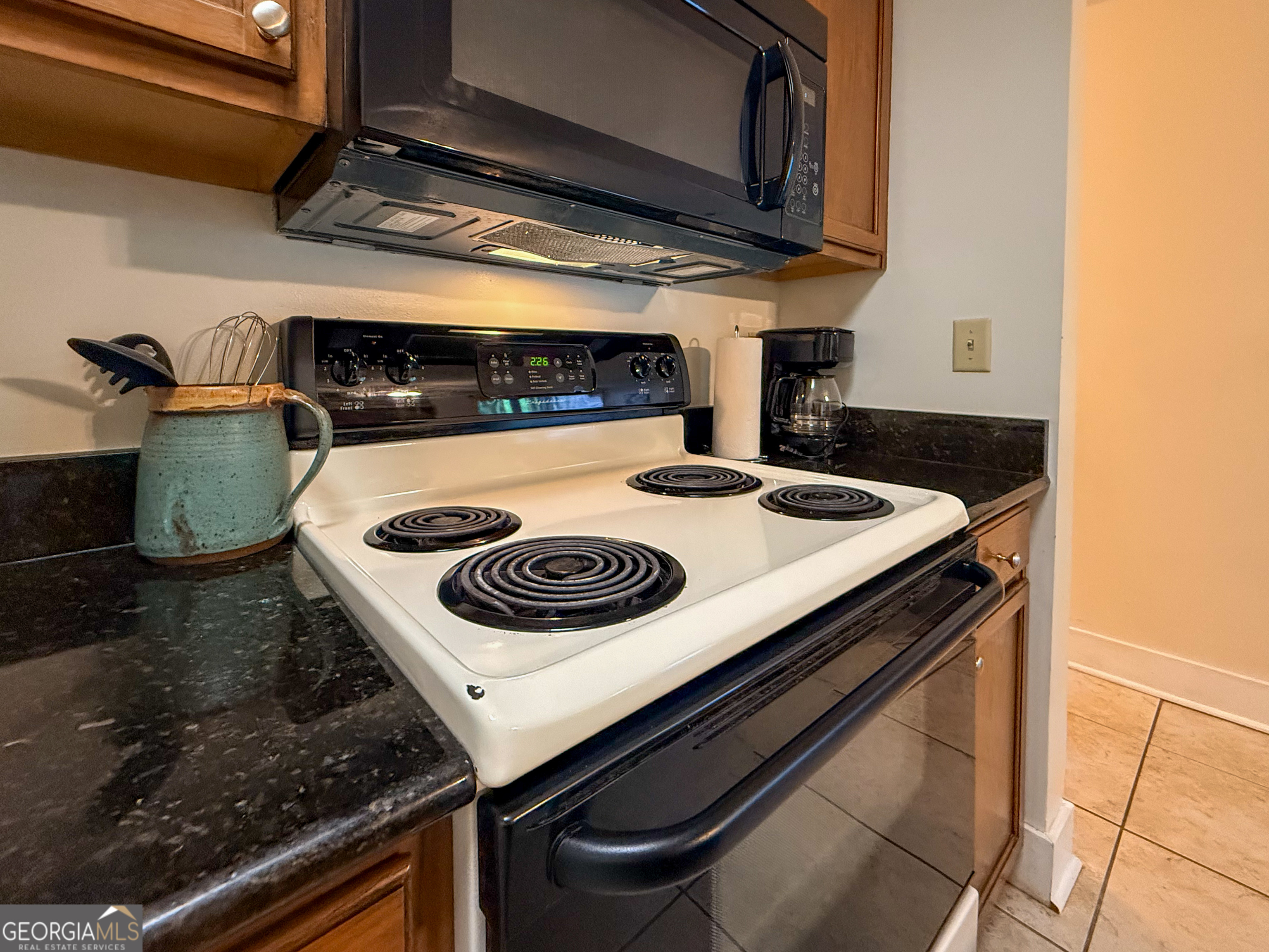 854 Edelweiss Strasse Helen GA 30545
