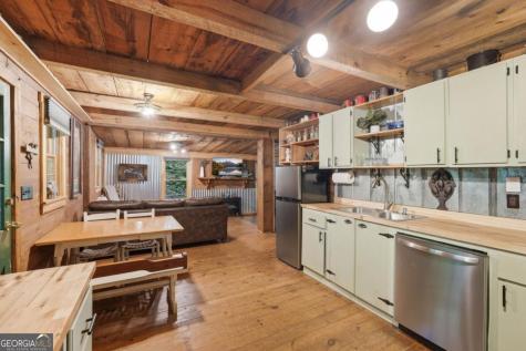 85 Clear Lake Court Ellijay GA 30540
