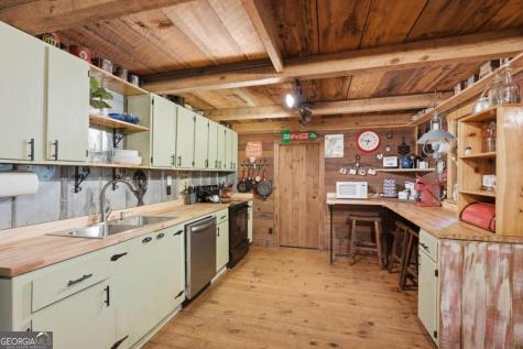 85 Clear Lake Court Ellijay GA 30540