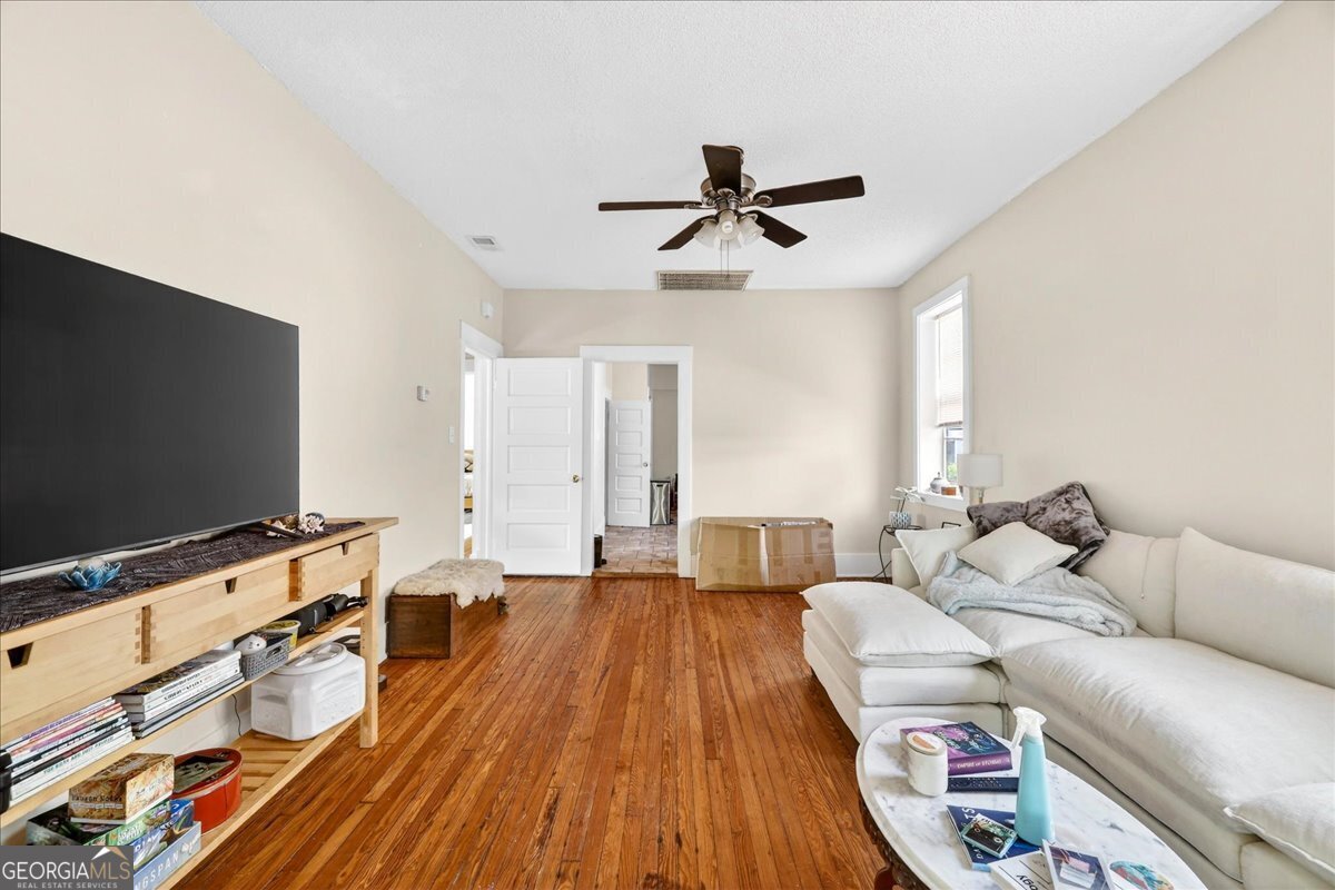 515 E Duffy Street Savannah GA 31401