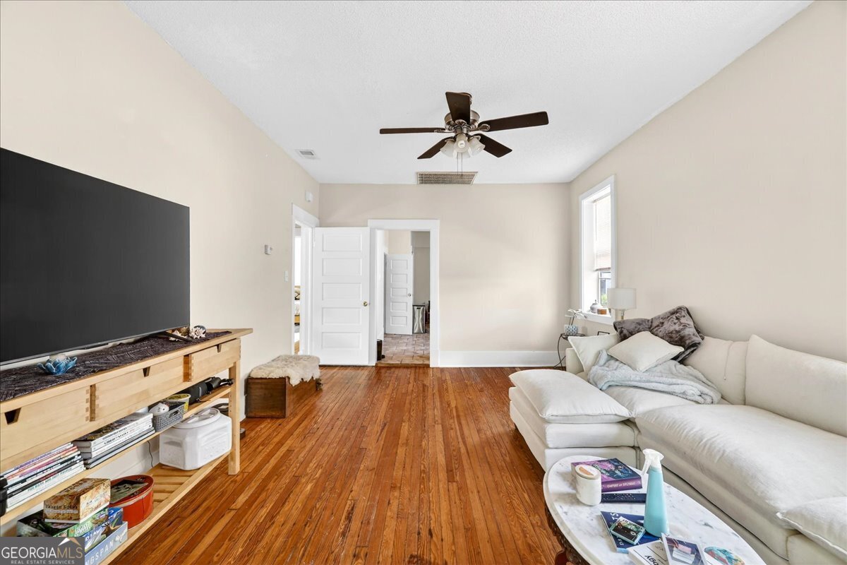 515 E Duffy Street Savannah GA 31401