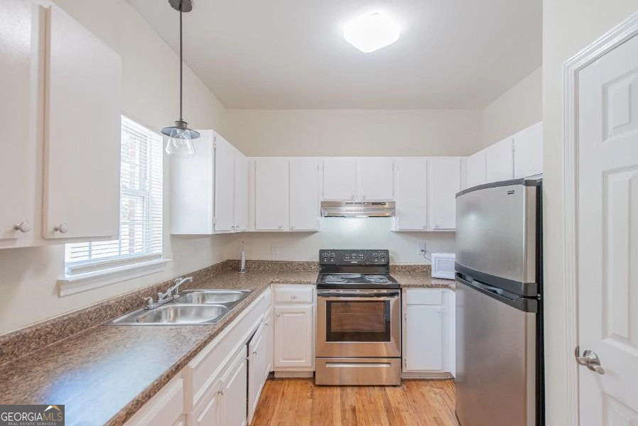 2045 Lois Place NW Atlanta GA 30318