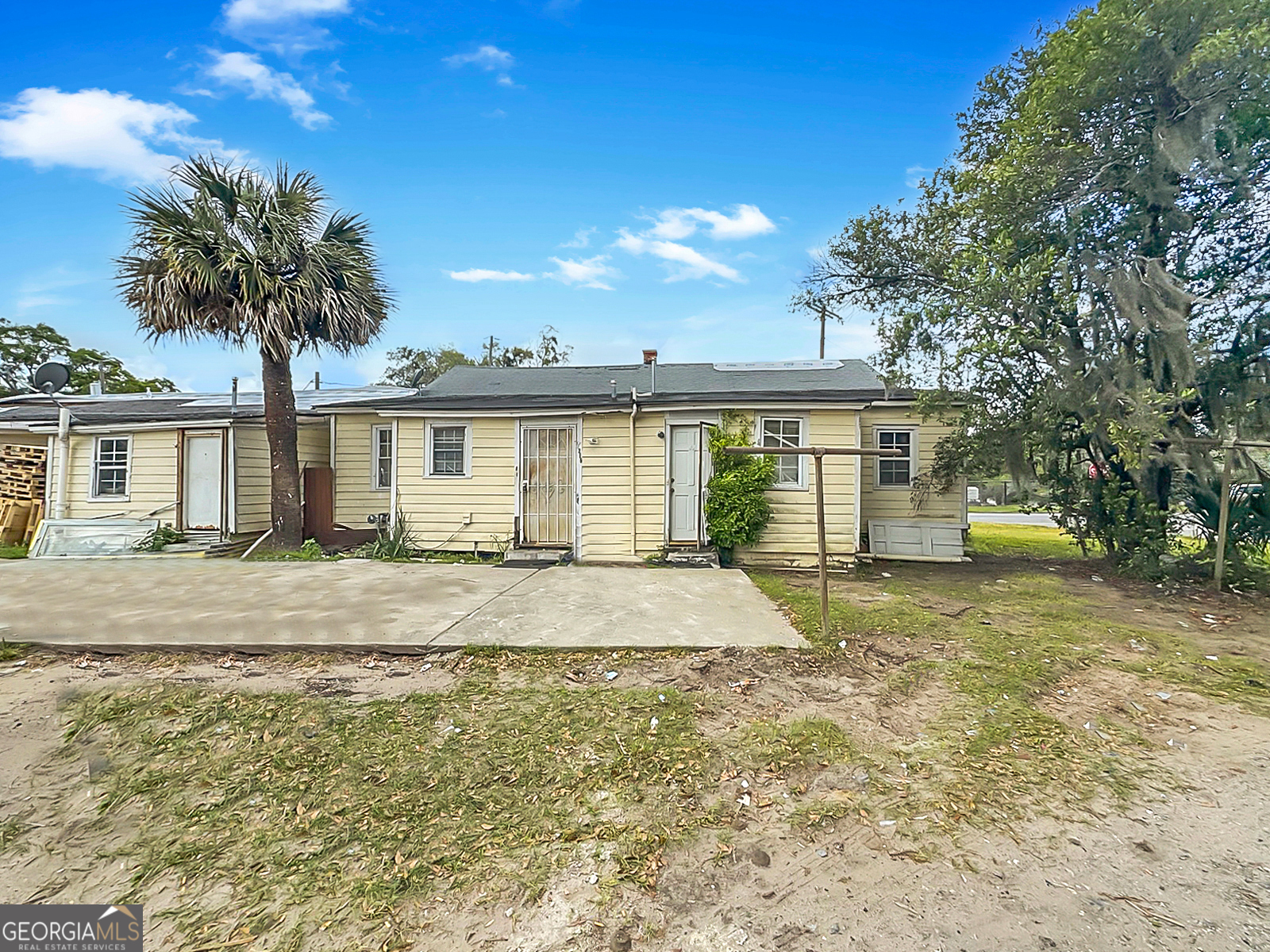 1610 Ogeechee Road Savannah GA 31415