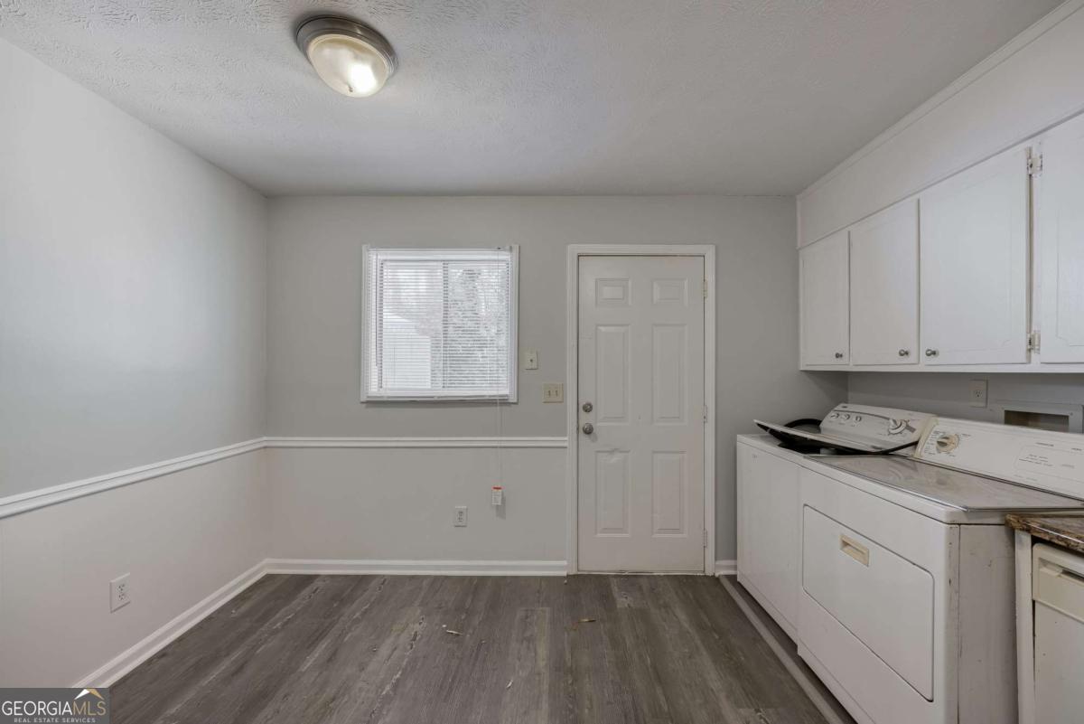 4881 Valley Dale Drive SW Lilburn GA 30047