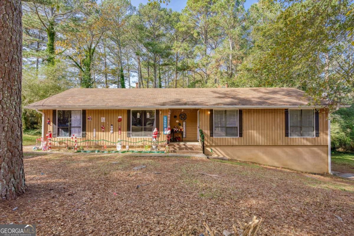 4881 Valley Dale Drive SW Lilburn GA 30047