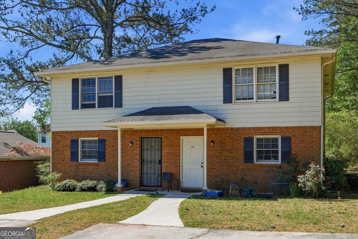 1600 Riverside Trail NE Conyers GA 30013