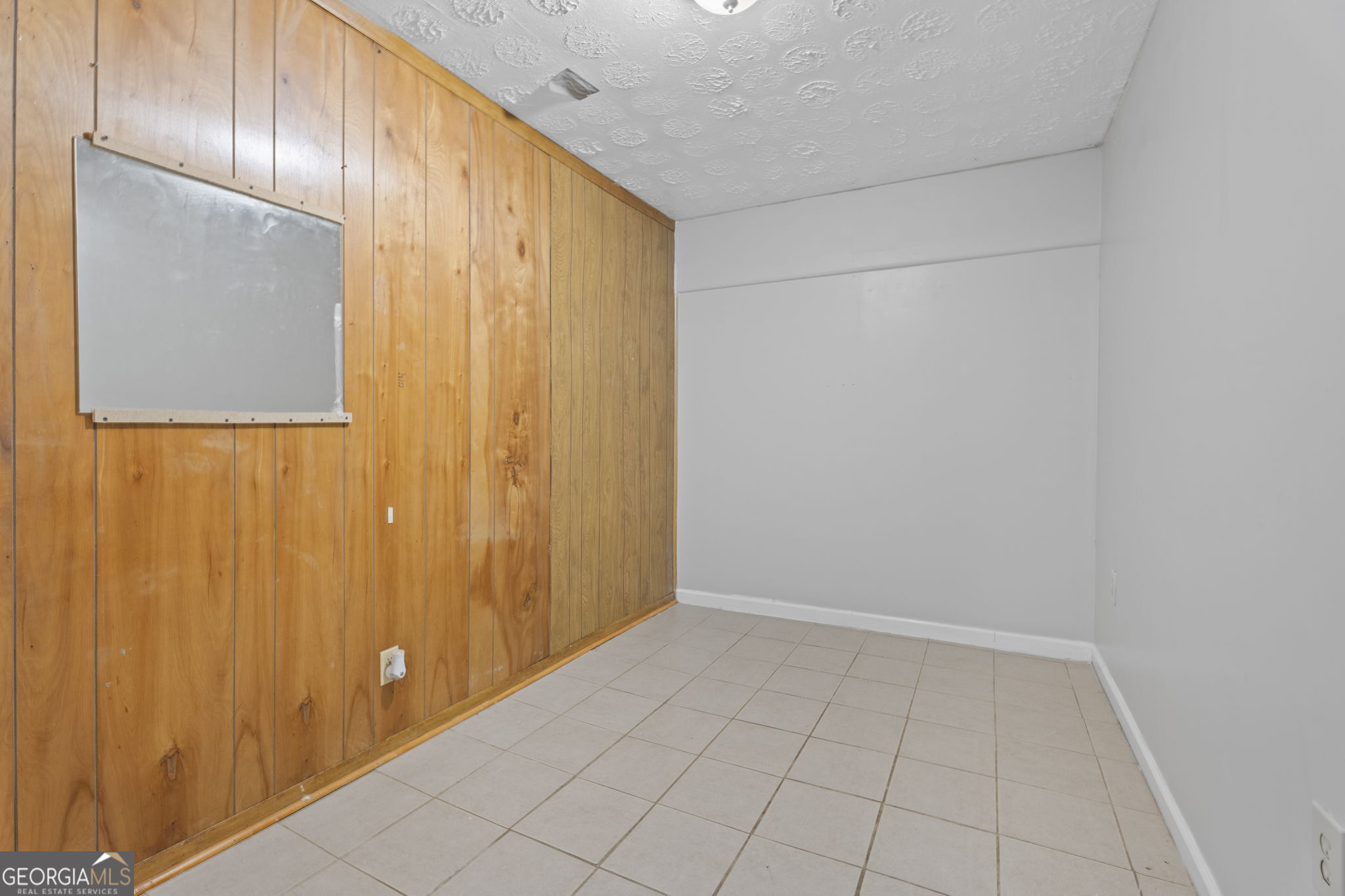 623 Nassau Street Forest Park GA 30297