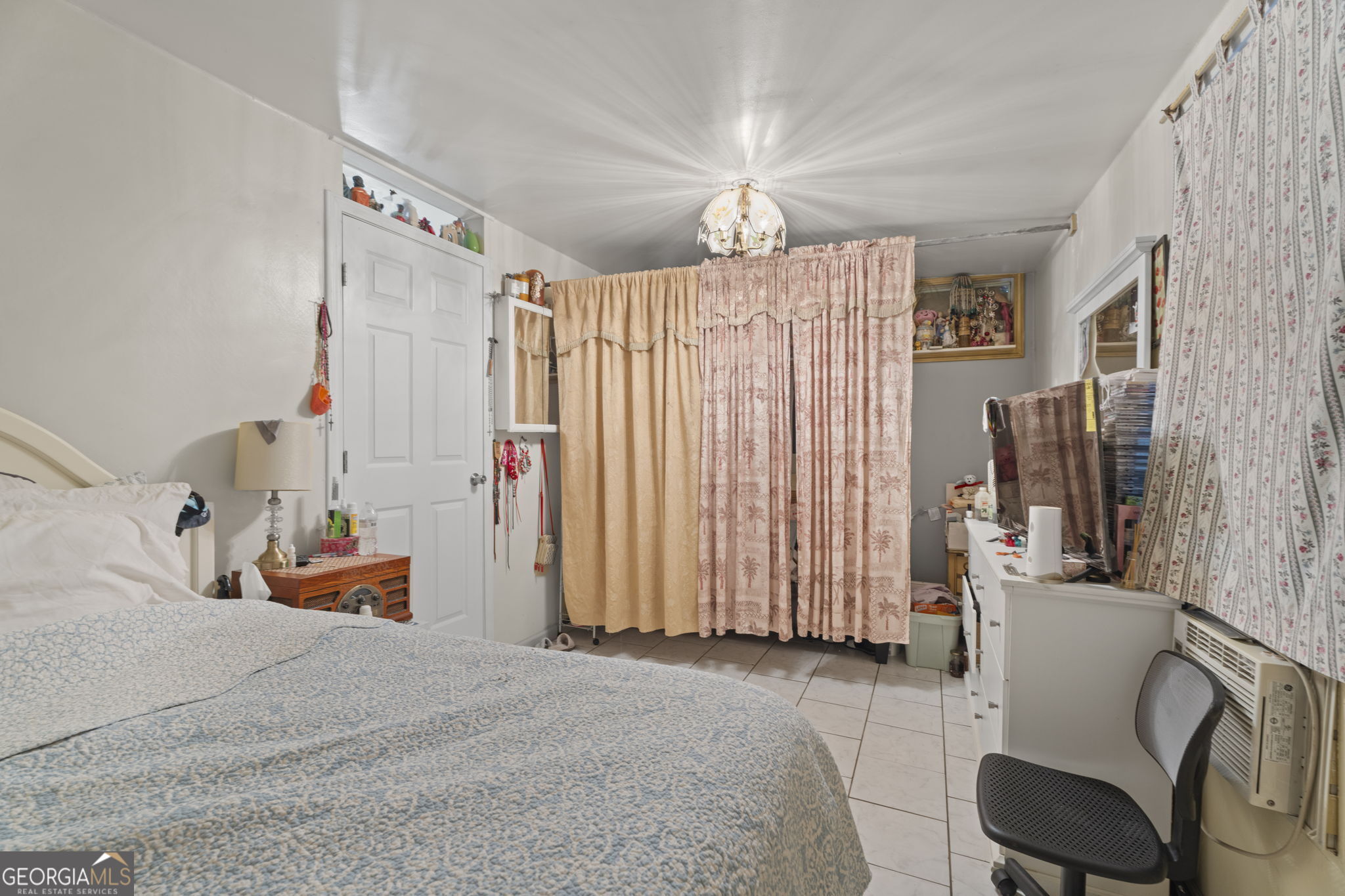 623 Nassau Street Forest Park GA 30297