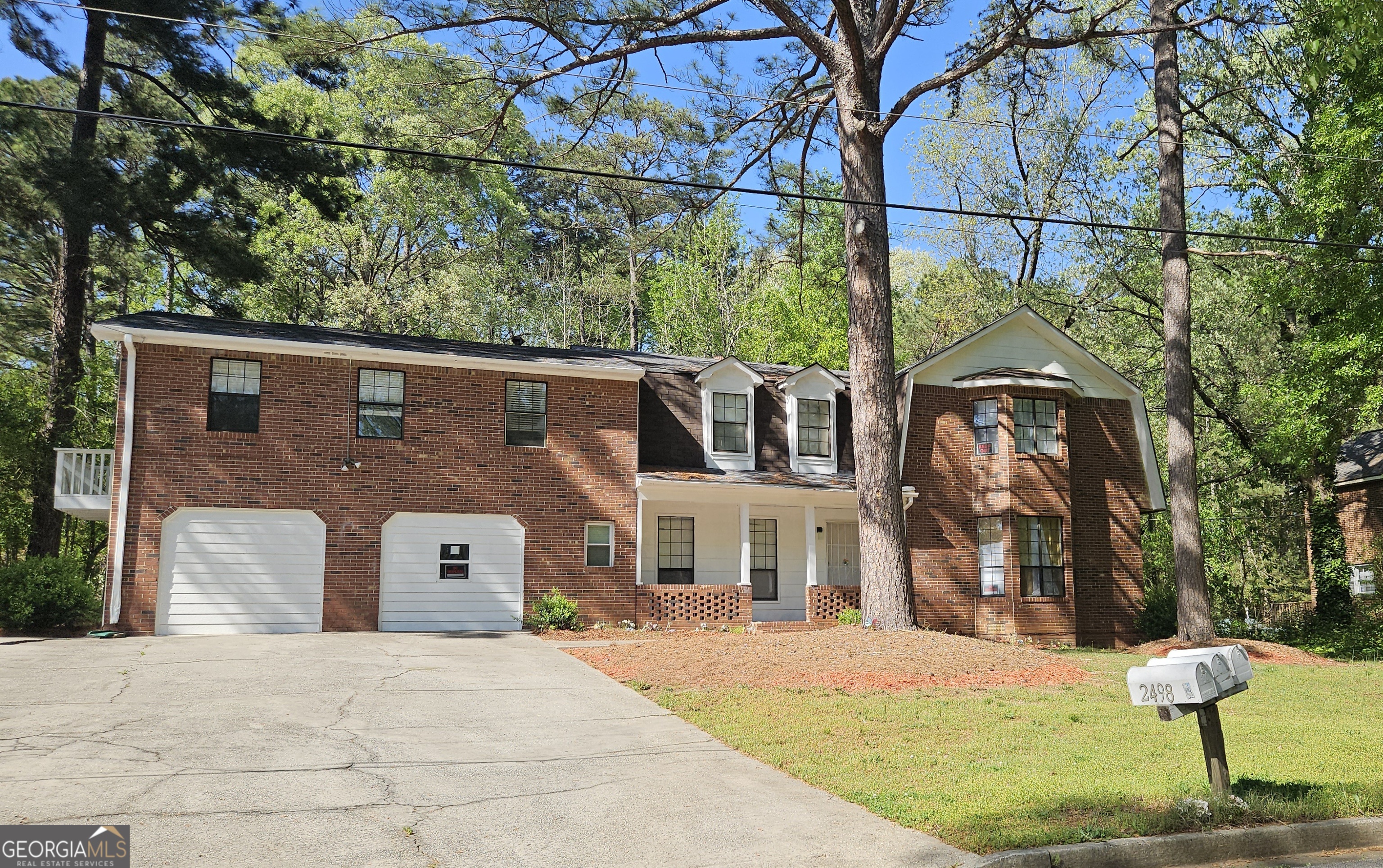 2498 Robinhood Drive Ellenwood GA 30294