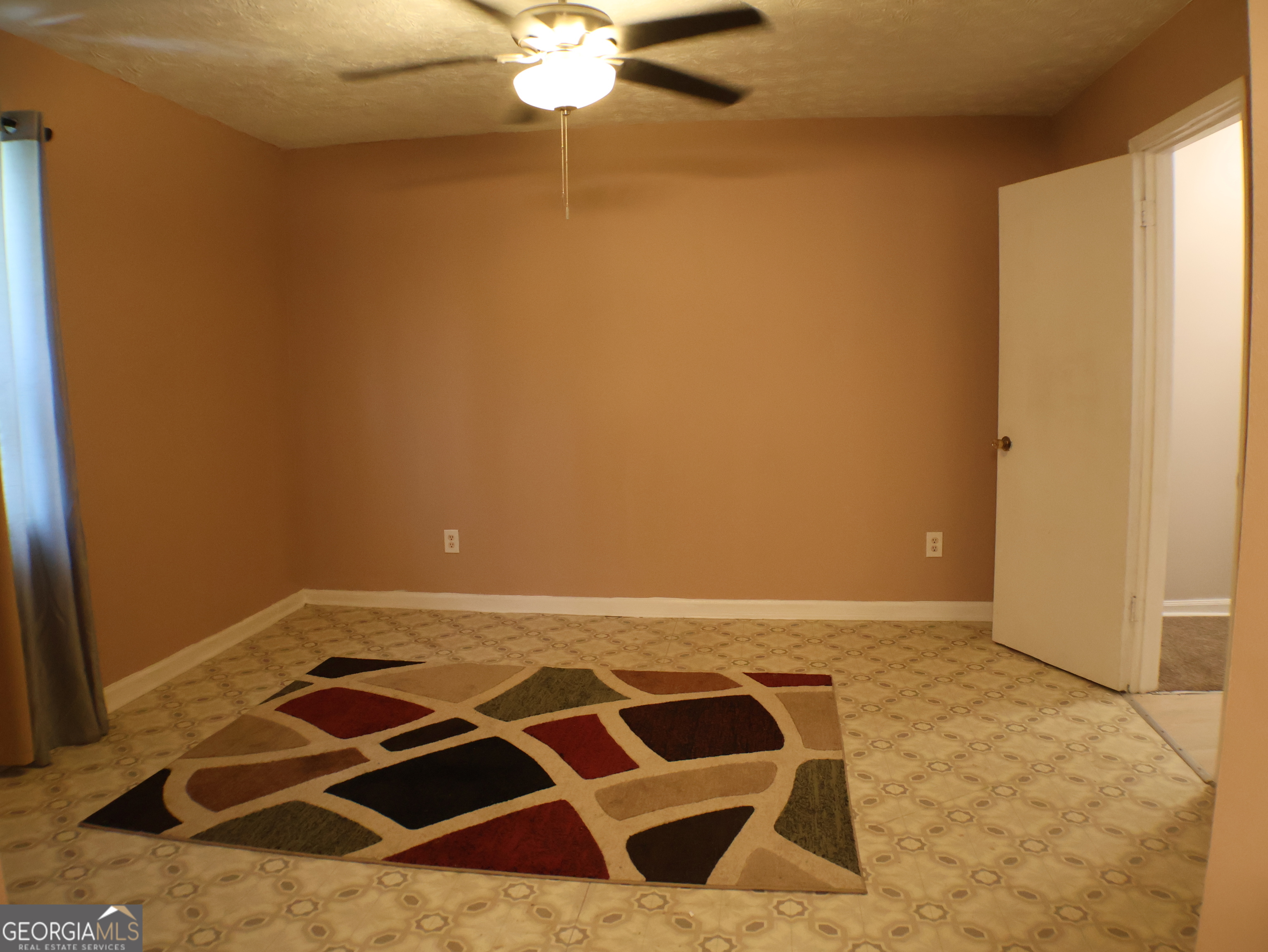 2498 Robinhood Drive Ellenwood GA 30294