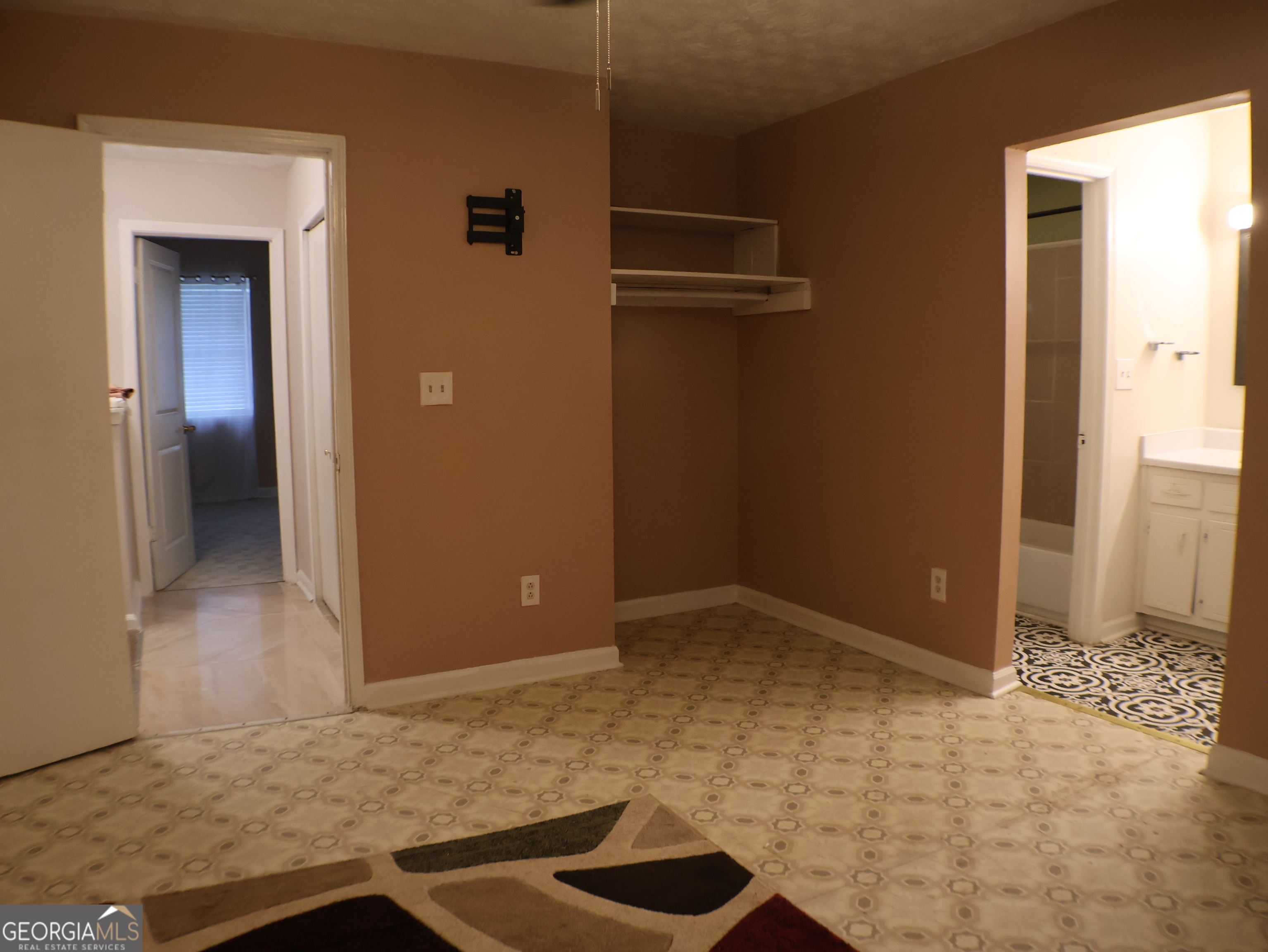 2498 Robinhood Drive Ellenwood GA 30294