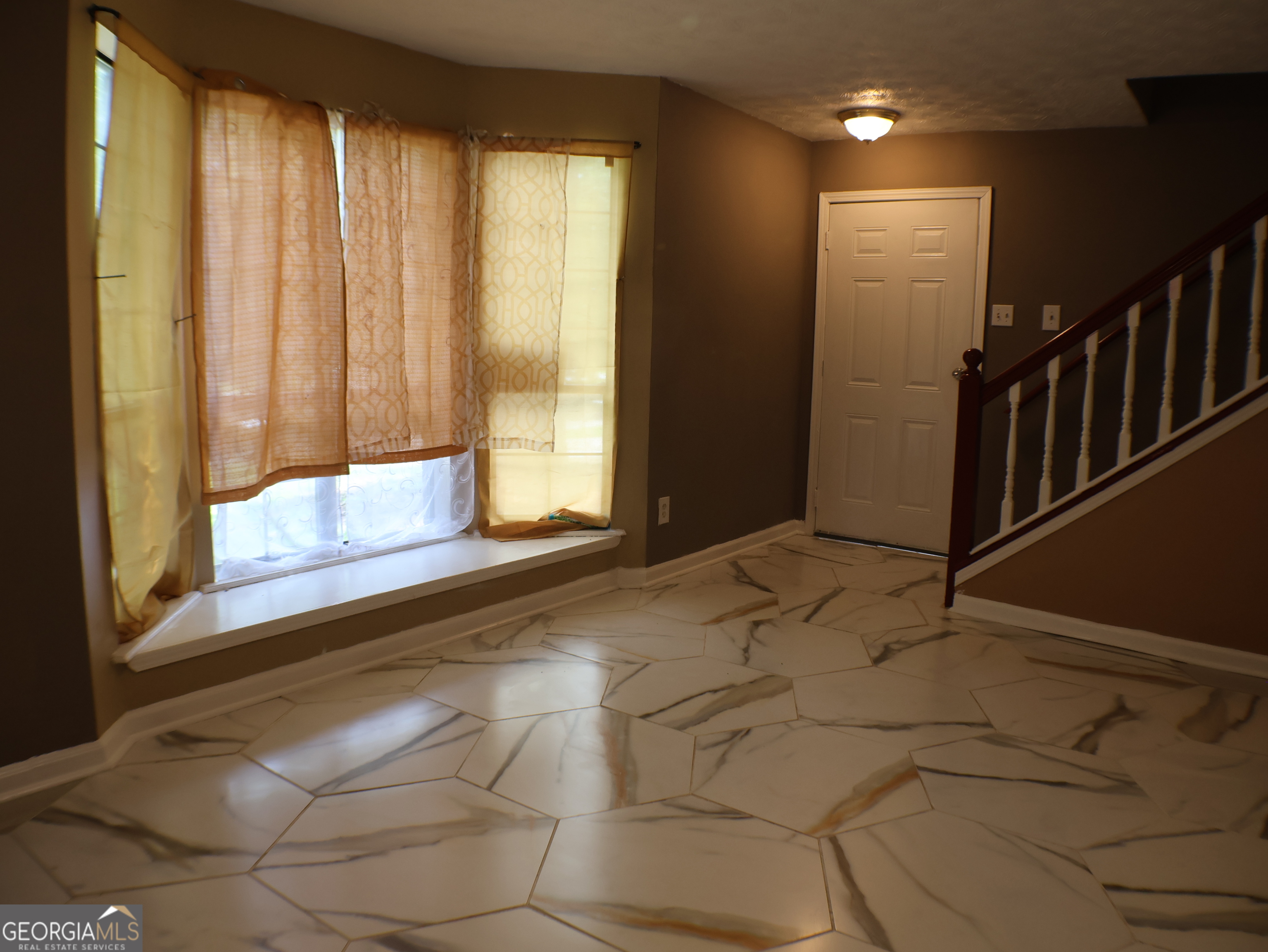 2498 Robinhood Drive Ellenwood GA 30294
