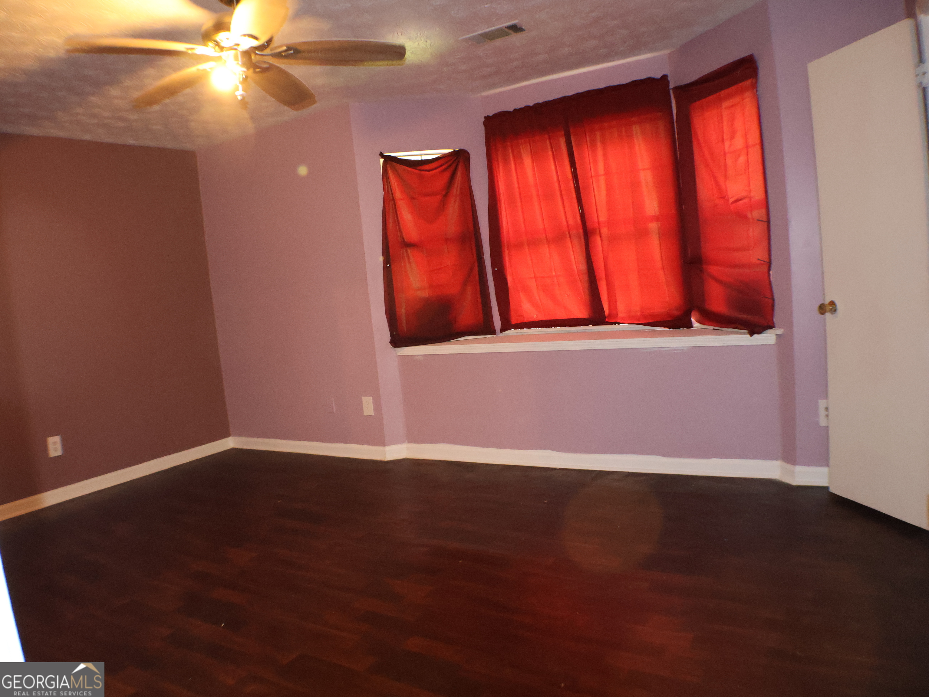 2498 Robinhood Drive Ellenwood GA 30294