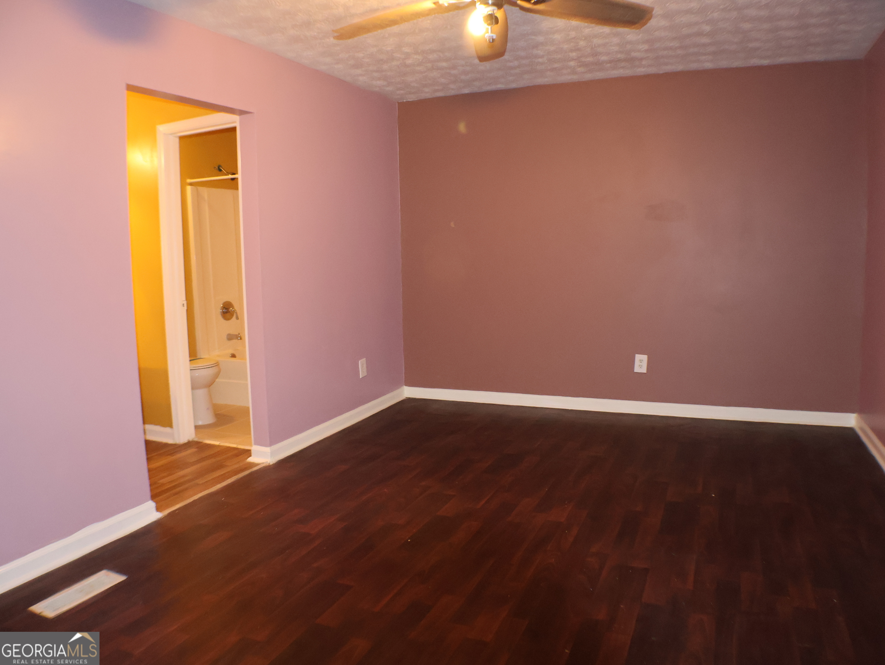 2498 Robinhood Drive Ellenwood GA 30294