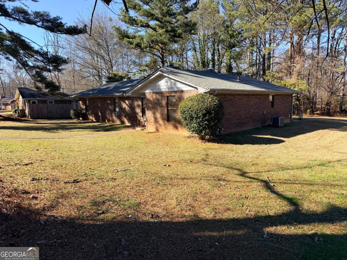 8102 Magnolia Drive Jonesboro GA 30238