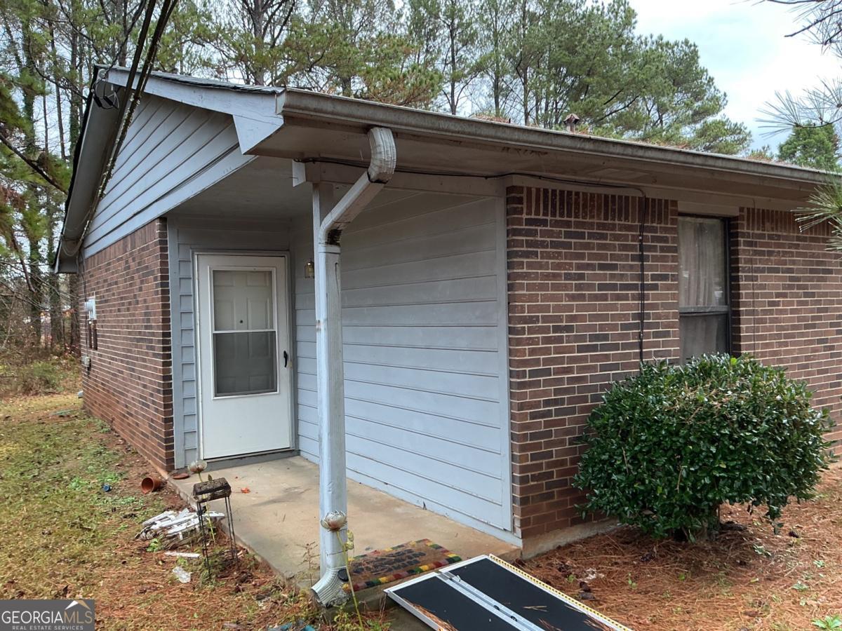 8102 Magnolia Drive Jonesboro GA 30238