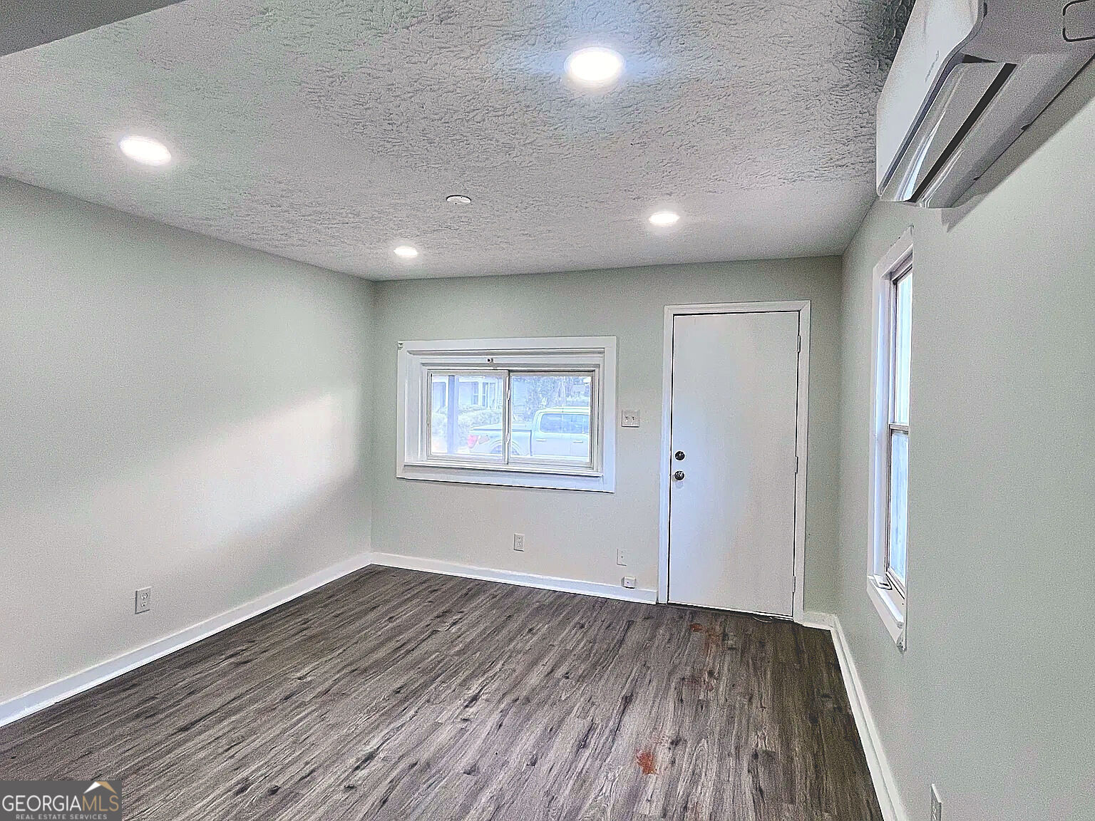 364 Woolfolk Street Macon GA 31217