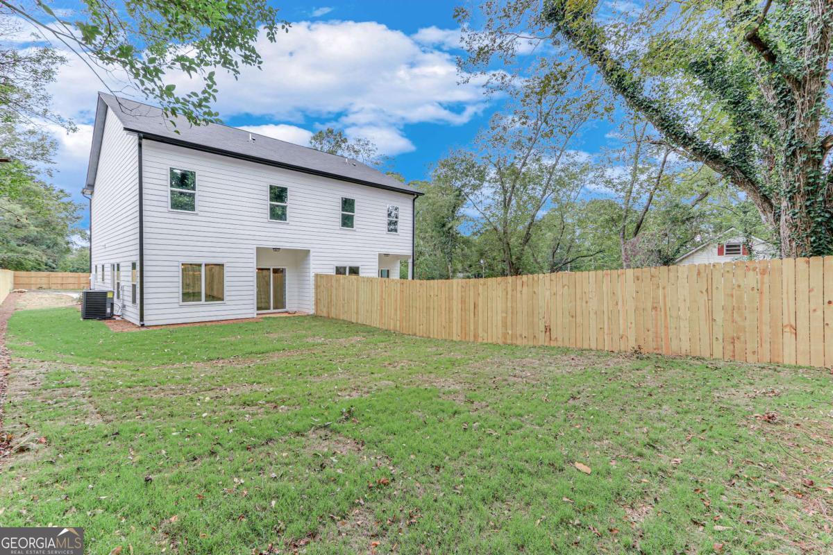 44 Bond Street Royston GA 30662