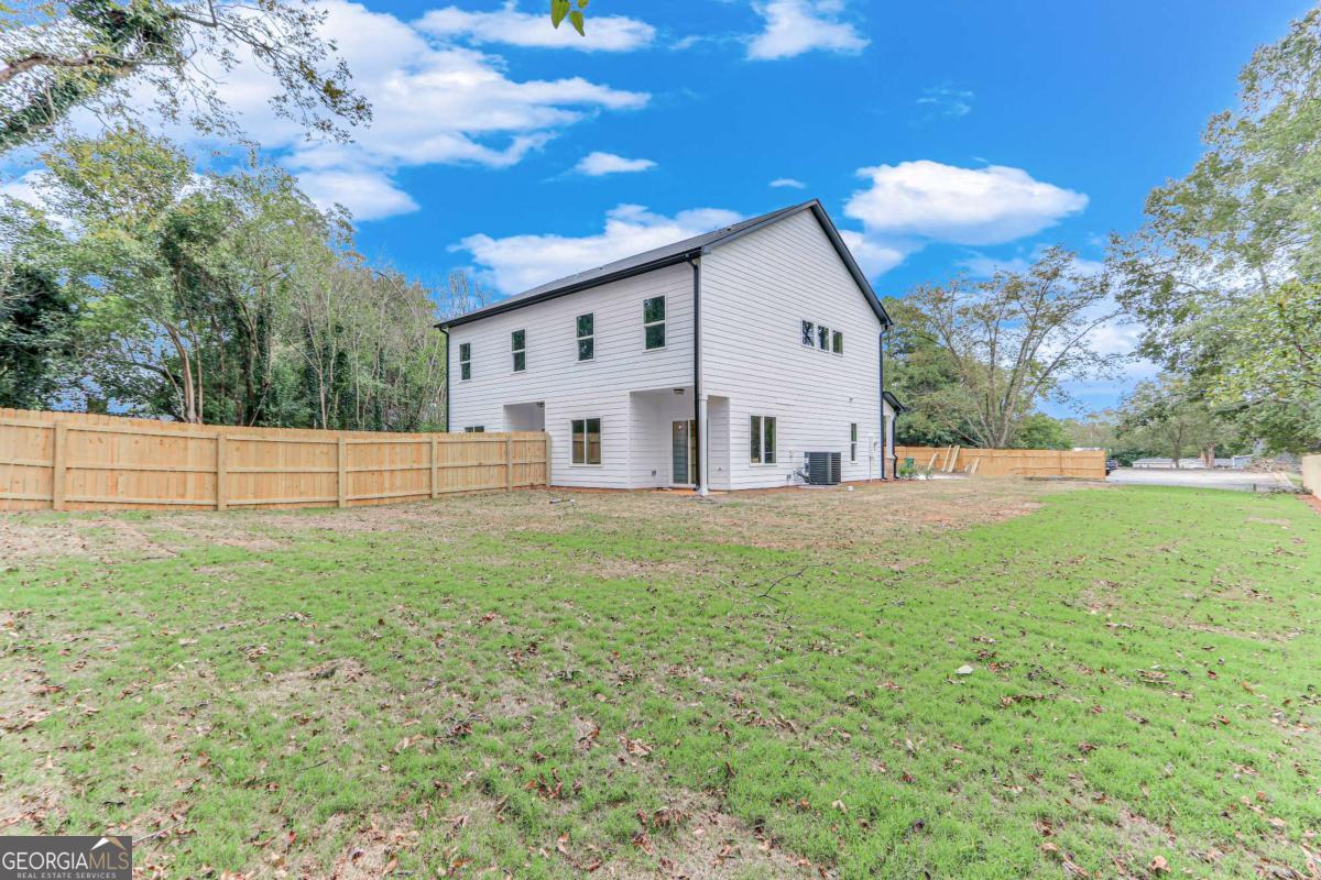 44 Bond Street Royston GA 30662