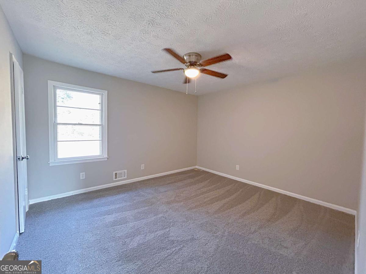 523 Vineyard Road Griffin GA 30223
