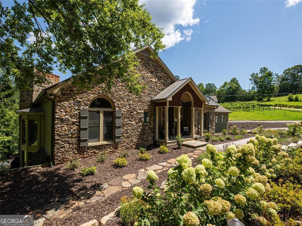 253 Happy Trails Way Jasper GA 30143