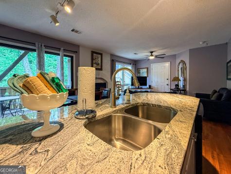 854 Edelweiss Strasse Helen GA 30545