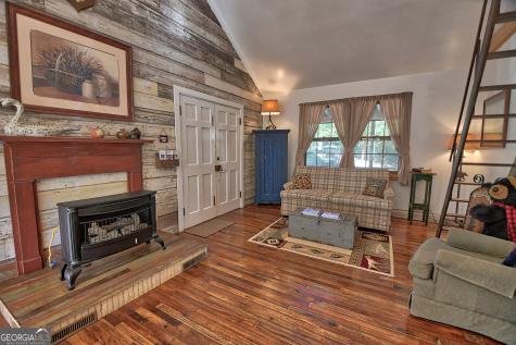31 Creekside Lane Clayton GA 30525
